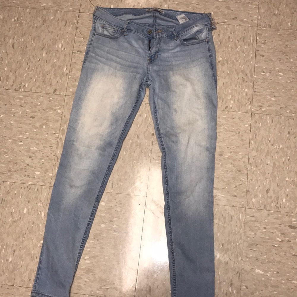 Hollister light jeans